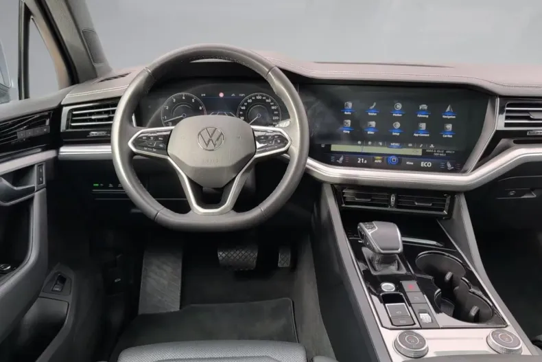 Volkswagen Touareg din 2022 cu 64.680 km - oferta VOL162800 - foto 11