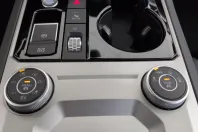 Volkswagen Touareg din 2022 cu 64.680 km - oferta VOL162800 - foto 27