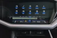 Volkswagen Touareg din 2022 cu 64.680 km - oferta VOL162800 - foto 33