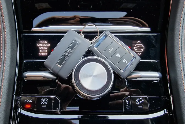 Jeep Grand Cherokee din 2024 cu 1 km - oferta JEE162803 - foto 20