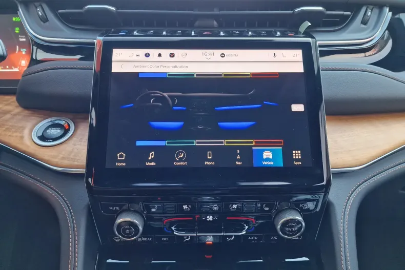 Jeep Grand Cherokee din 2024 cu 1 km - oferta JEE162803 - foto 22