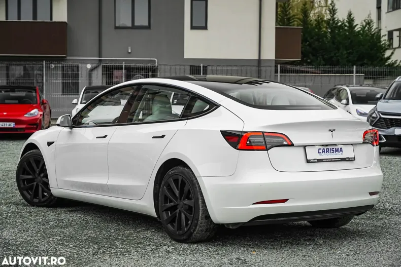 Tesla Model 3 din 2021 cu 98.000 km - oferta TES162808 - foto 4