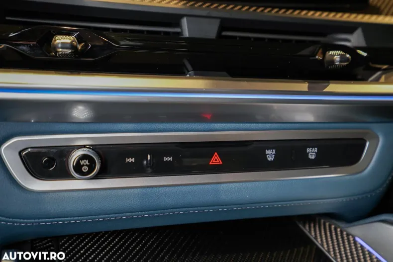 BMW XM din 2023 cu 32.020 km - oferta BMW162814 - foto 20