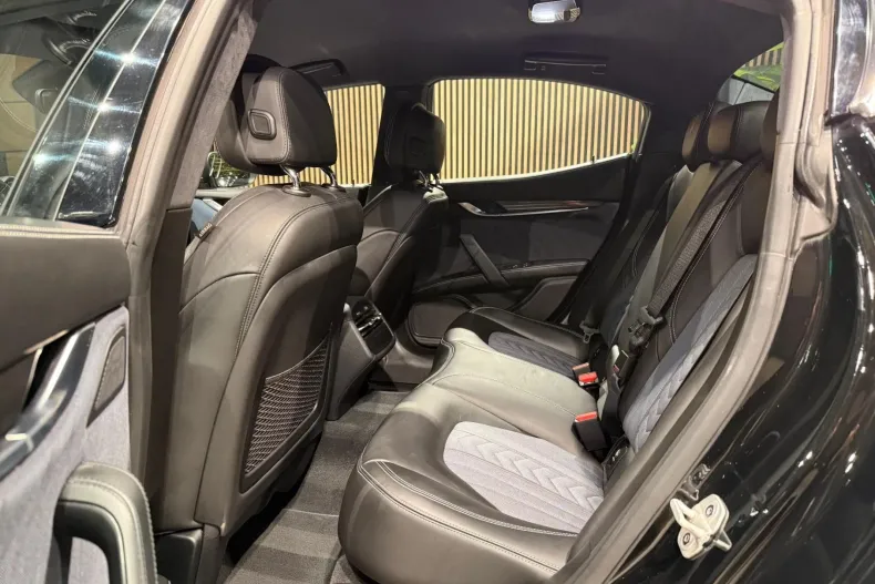 Maserati Ghibli din 2019 cu 3.447 km - oferta MAS162815 - foto 21