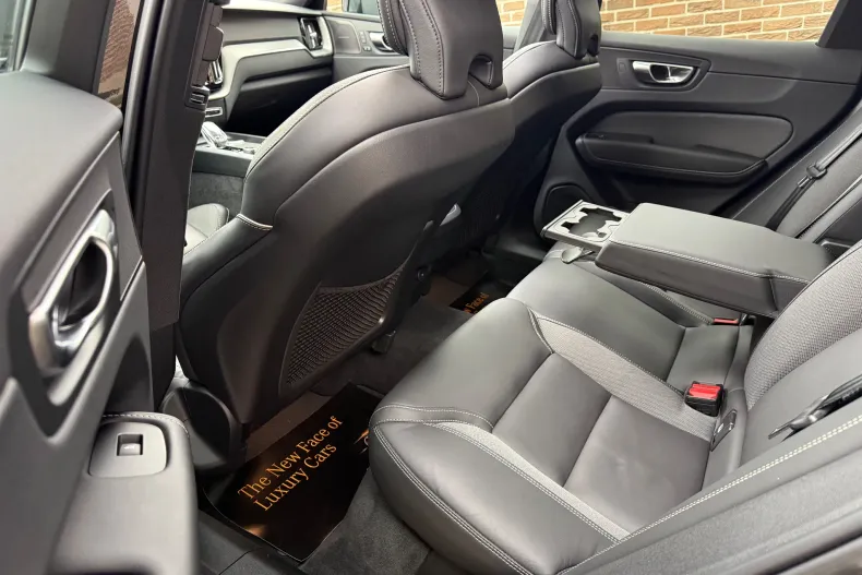 Volvo XC60 din 2023 cu 79.000 km - oferta VOL162823 - foto 19