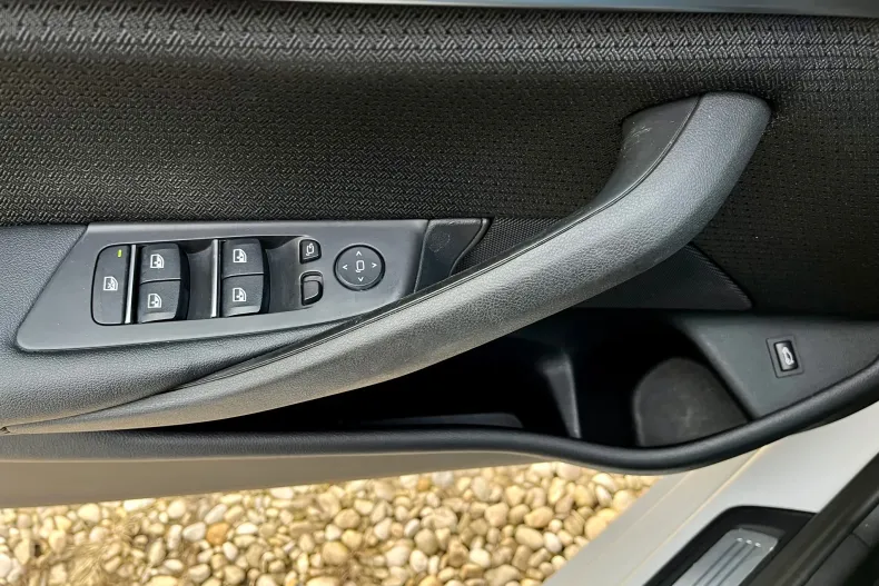 BMW Seria 5 din 2020 cu 141.838 km - oferta BMW162824 - foto 9