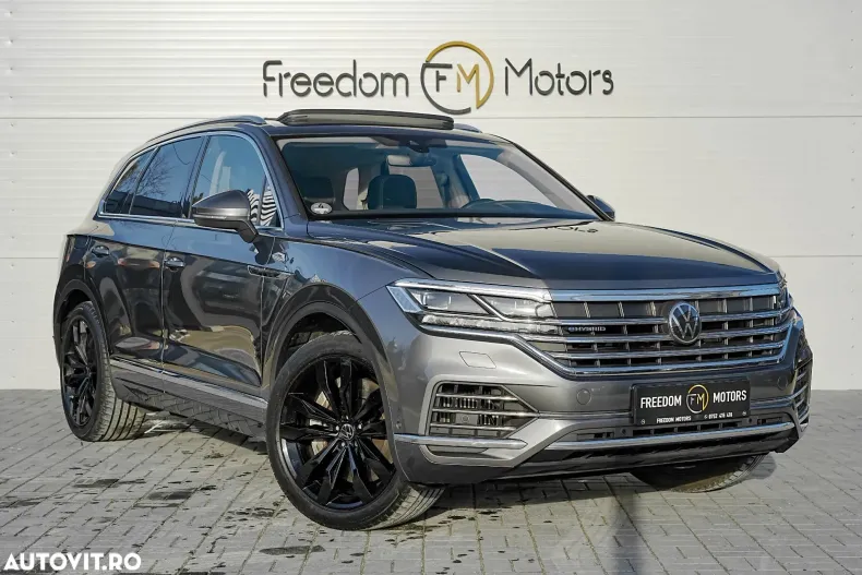 Volkswagen Touareg din 2021 cu 67.973 km - oferta VOL162826 - foto 1