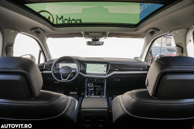 Volkswagen Touareg din 2021 cu 67.973 km - oferta VOL162826 - foto 3