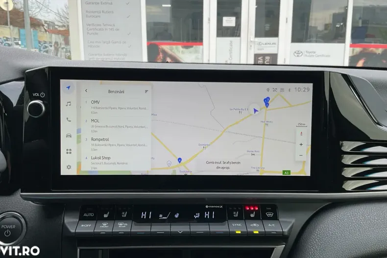 Toyota Camry din 2024 cu 16.304 km - oferta TOY162831 - foto 11