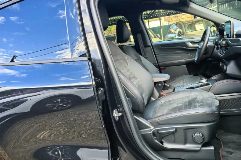 Ford Kuga din 2022 cu 74.916 km - oferta FOR162842 - foto 15