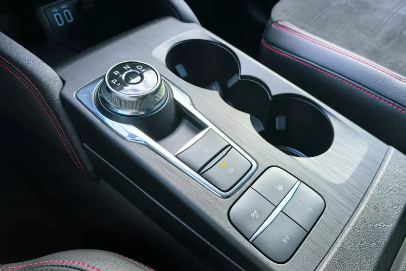 Ford Kuga din 2022 cu 74.916 km - oferta FOR162842 - foto 18