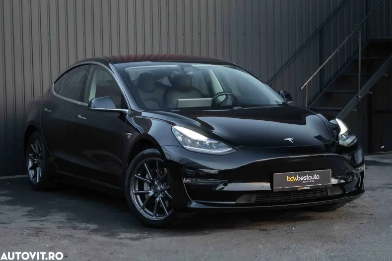 Tesla Model 3 din 2019 cu 115.981 km - oferta TES162843 - foto 22