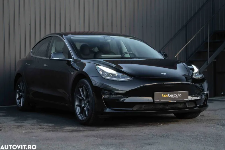 Tesla Model 3 din 2019 cu 115.981 km - oferta TES162843 - foto 33