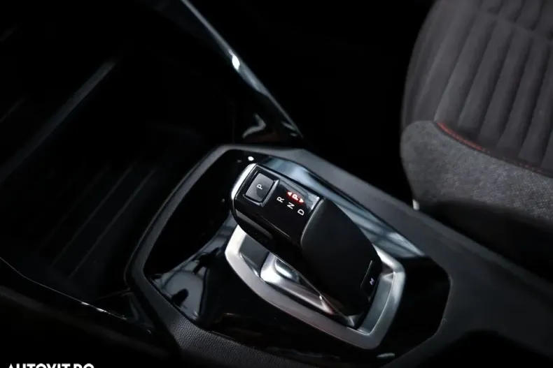 Peugeot 2008 din 2021 cu 109.414 km - oferta PEU162844 - foto 17