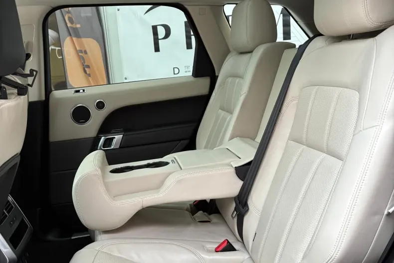 Land Rover Range Rover Sport din 2020 cu 106.463 km - oferta LAN162845 - foto 7