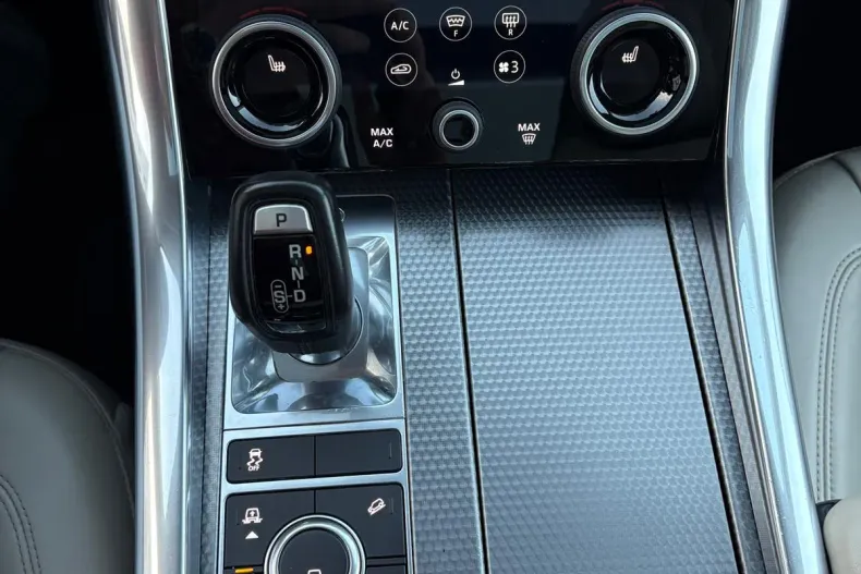 Land Rover Range Rover Sport din 2020 cu 106.463 km - oferta LAN162845 - foto 19