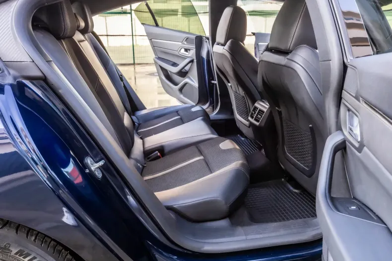 Peugeot 508 din 2023 cu 90.000 km - oferta PEU162850 - foto 6