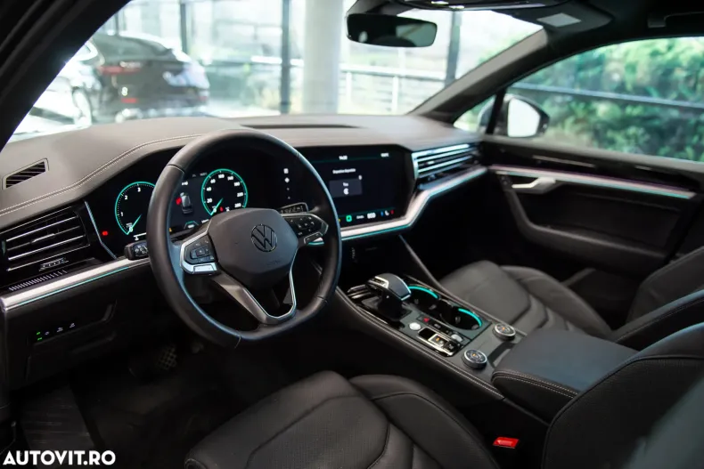 Volkswagen Touareg din 2025 cu 17.407 km - oferta VOL162851 - foto 16