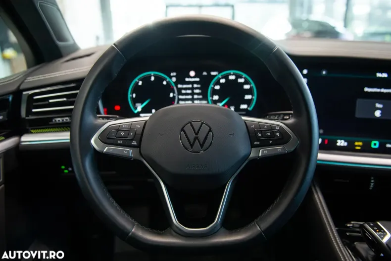 Volkswagen Touareg din 2025 cu 17.407 km - oferta VOL162851 - foto 18