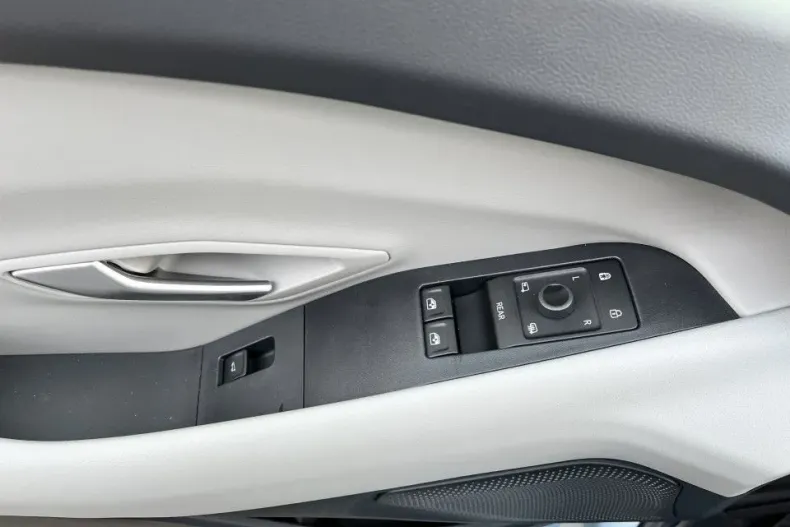 Ford Explorer din 2025 cu 1 km - oferta FOR162854 - foto 10