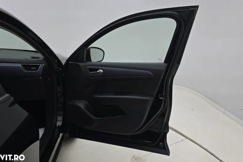 Renault Arkana din 2023 cu 55.426 km - oferta REN162857 - foto 18