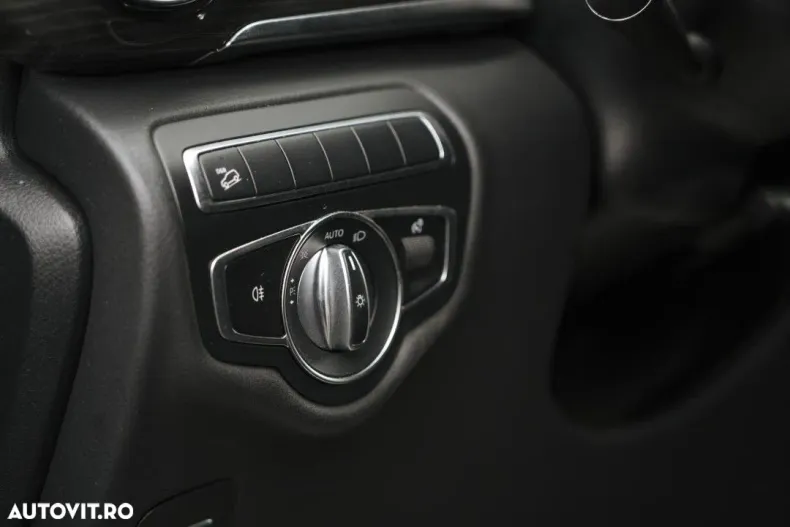 Mercedes-Benz V din 2023 cu 40.500 km - oferta MER162872 - foto 27