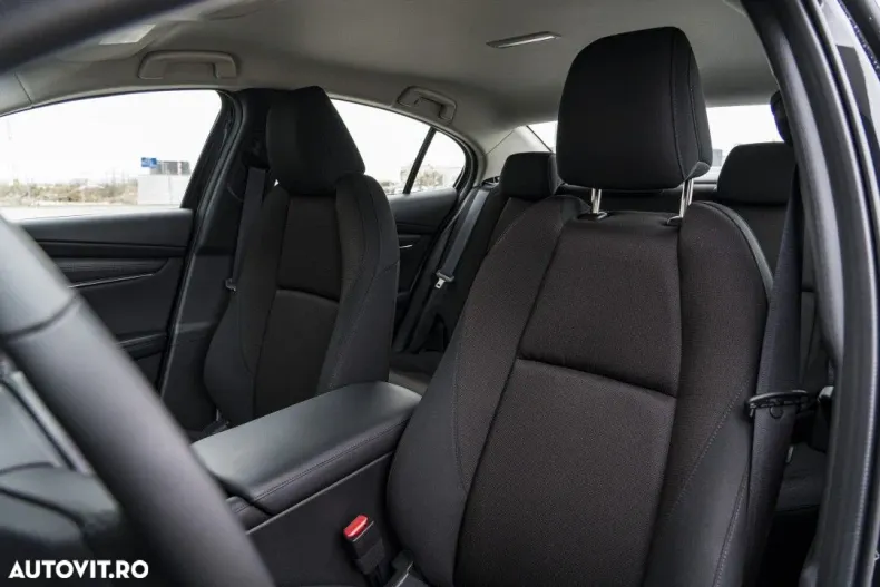 Mazda 3 din 2025 cu 1 km - oferta MAZ162873 - foto 11