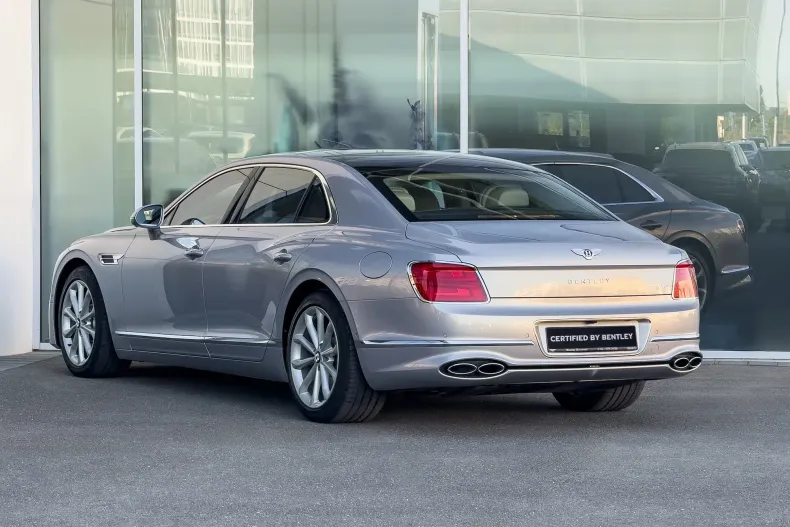 Bentley Flying Spur din 2023 cu 29.000 km - oferta BEN162875 - foto 2