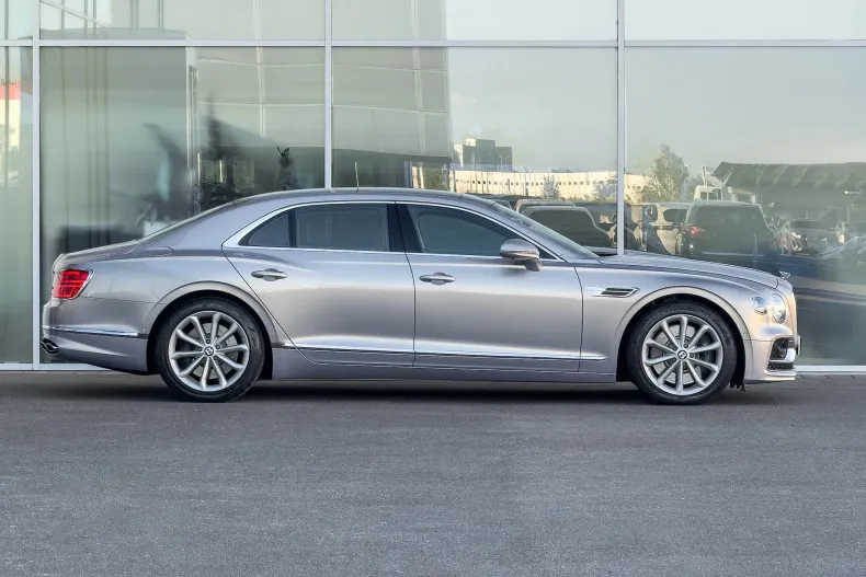Bentley Flying Spur din 2023 cu 29.000 km - oferta BEN162875 - foto 5