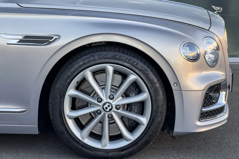 Bentley Flying Spur din 2023 cu 29.000 km - oferta BEN162875 - foto 8