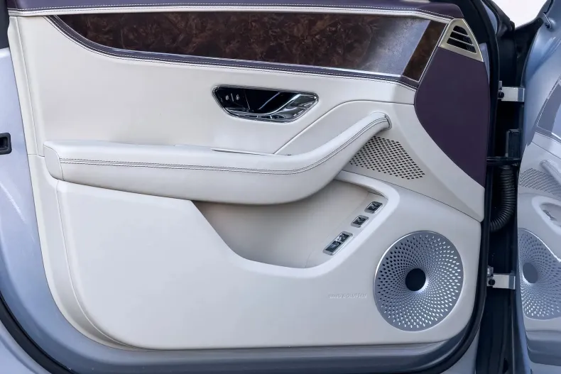 Bentley Flying Spur din 2023 cu 29.000 km - oferta BEN162875 - foto 10