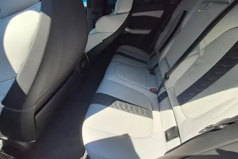 BMW X6 M din 2023 cu 42.969 km - oferta BMW162879 - foto 14