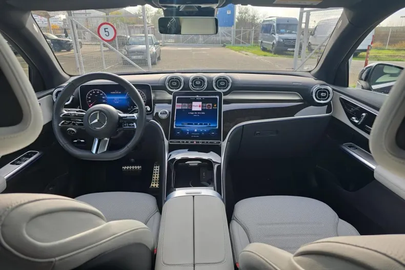 Mercedes-Benz GLC din 2024 cu 45.337 km - oferta MER162881 - foto 11