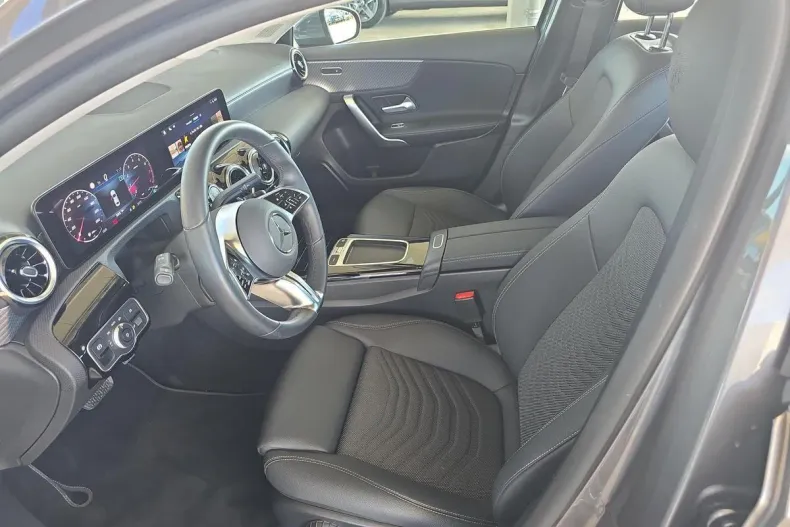 Mercedes-Benz A din 2025 cu 17.262 km - oferta MER162887 - foto 13
