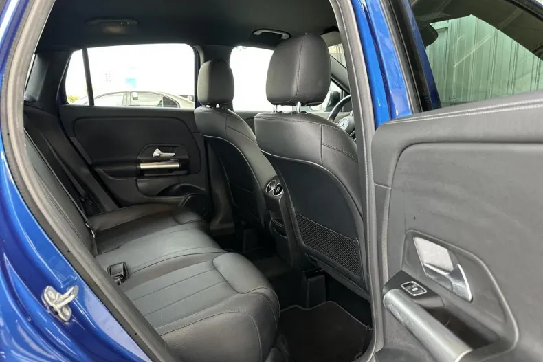 Mercedes-Benz GLA din 2024 cu 44.452 km - oferta MER162888 - foto 13