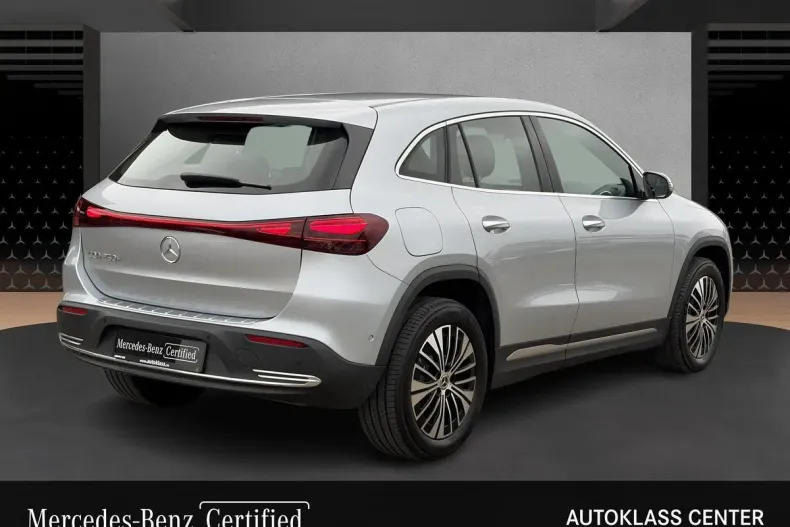 Mercedes-Benz EQA din 2025 cu 5.567 km - oferta MER162889 - foto 6