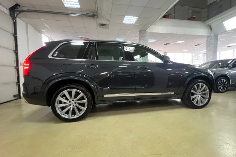 Volvo XC90 din 2019 cu 99.900 km - oferta VOL162892 - foto 9