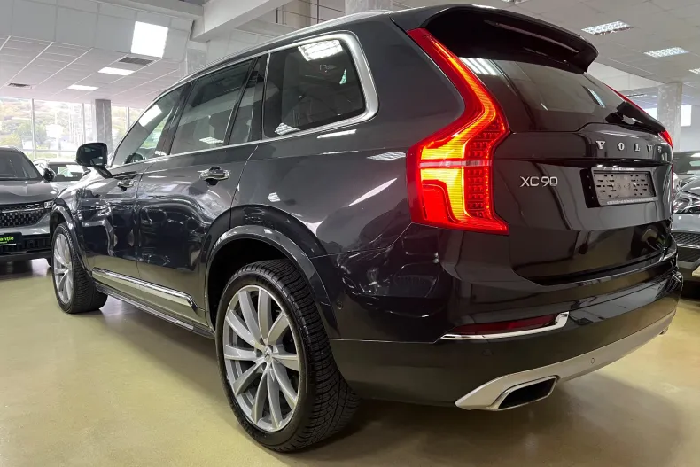 Volvo XC90 din 2019 cu 99.900 km - oferta VOL162892 - foto 12