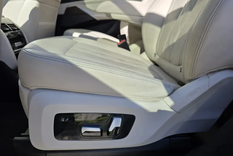 BMW X7 din 2020 cu 85.248 km - oferta BMW162897 - foto 28