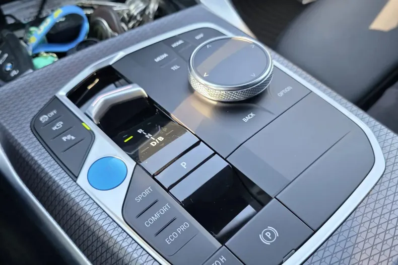 BMW i4 din 2023 cu 50.000 km - oferta BMW162898 - foto 16