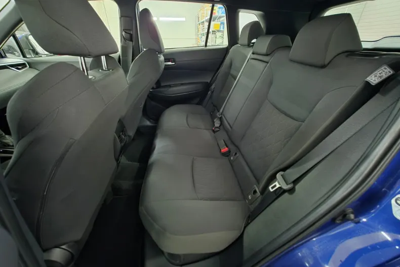 Toyota Corolla Cross din 2024 cu 16.800 km - oferta TOY162901 - foto 15