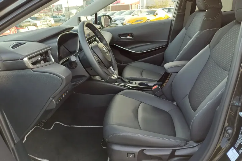 Toyota Corolla din 2023 cu 6.395 km - oferta TOY162902 - foto 11