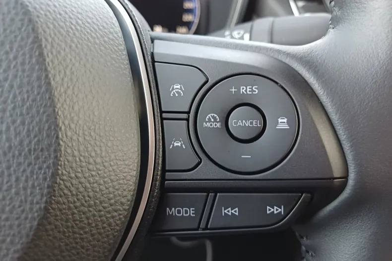 Toyota Corolla din 2023 cu 6.395 km - oferta TOY162902 - foto 26