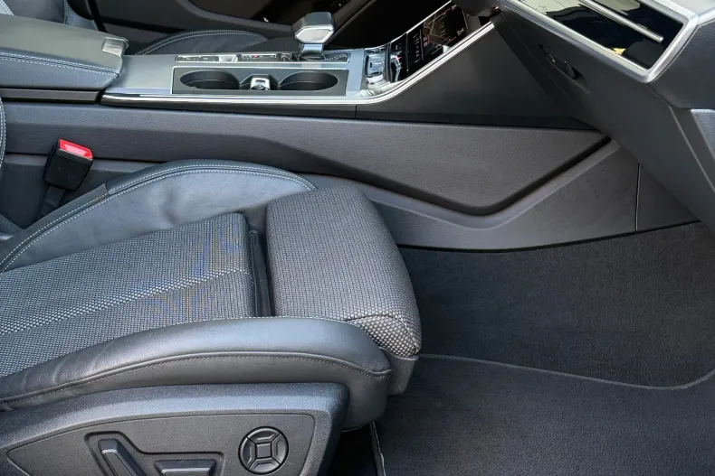 Audi A6 din 2022 cu 164.000 km - oferta AUD162907 - foto 20