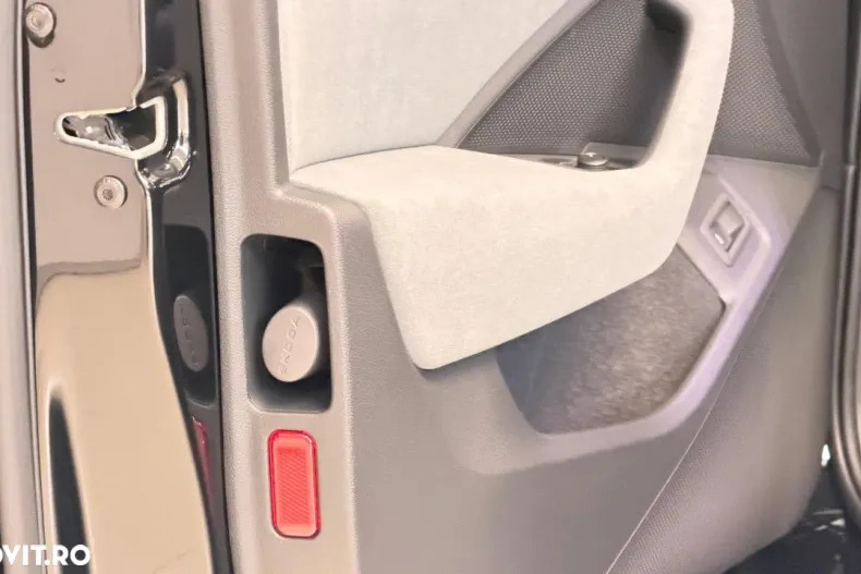 Skoda Superb din 2025 cu 1 km - oferta SKO162909 - foto 8