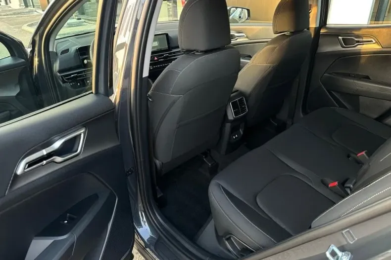 Kia Sportage din 2026 cu 1 km - oferta KIA162915 - foto 13