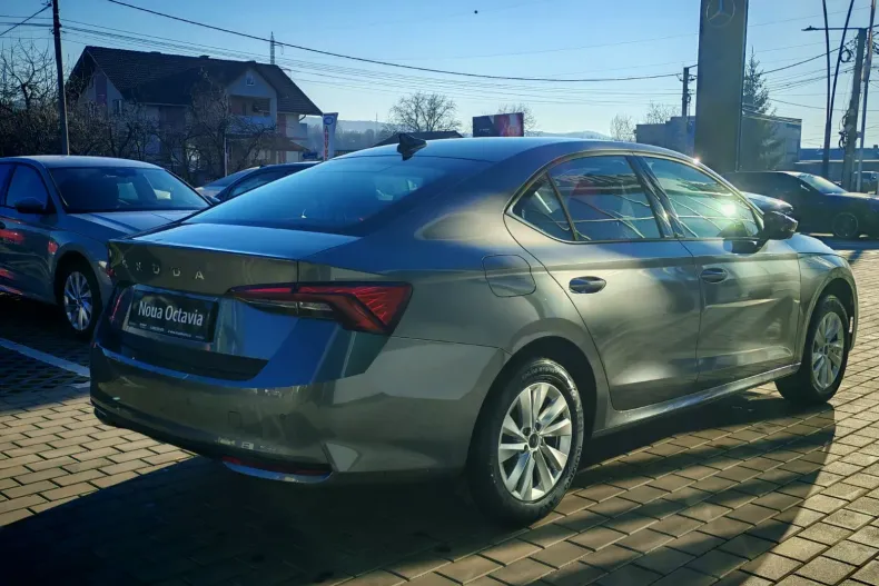 Skoda Octavia din 2025 cu 4 km - oferta SKO162920 - foto 6