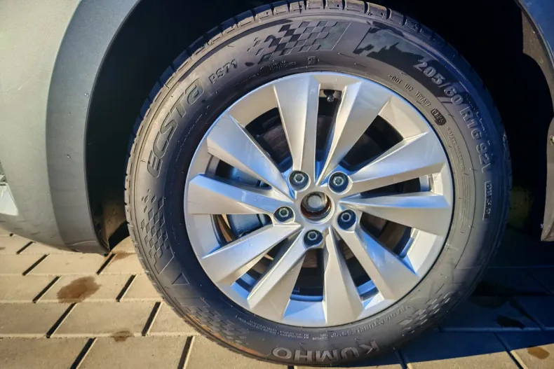 Skoda Octavia din 2025 cu 4 km - oferta SKO162920 - foto 10