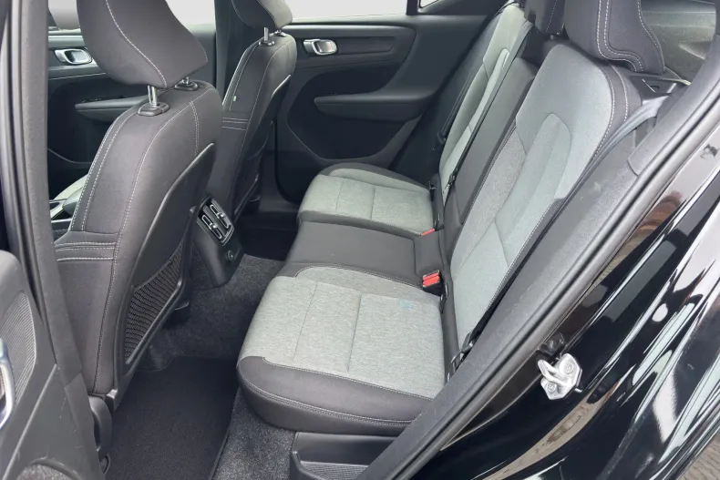 Volvo XC40 din 2020 cu 118.000 km - oferta VOL162923 - foto 16