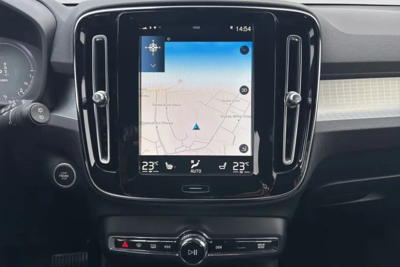 Volvo XC40 din 2020 cu 118.000 km - oferta VOL162923 - foto 17